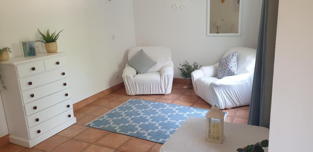 Apartment Vila Mos In Porto Mos Beach Lagos Eksteriør billede