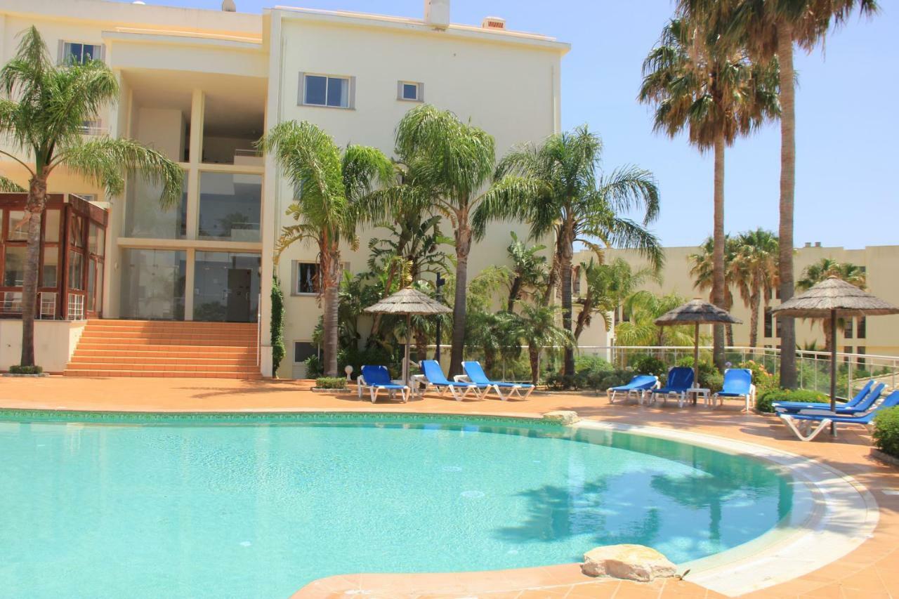 Apartment Vila Mos In Porto Mos Beach Lagos Eksteriør billede